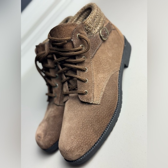 rugged outback Shoes - Rugged Outback Suede Lace Up Boots size 11